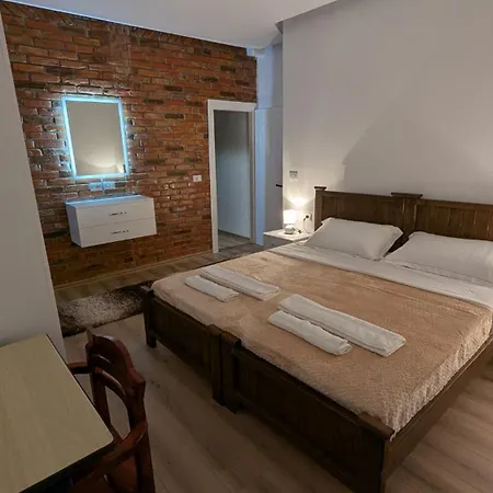 The Parkside I Apartmán *