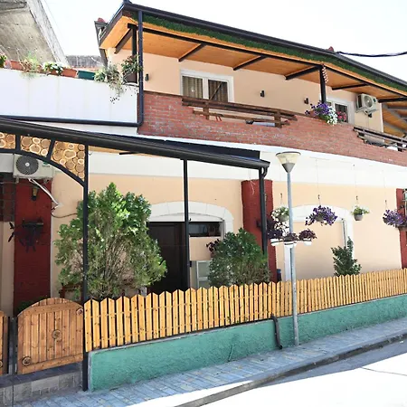 Apartment The Parkside I Berat